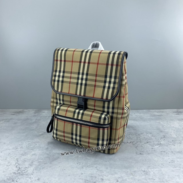 Burberry專門店新款後背書包 巴寶莉格紋棉質男士雙肩背包 yxb1333